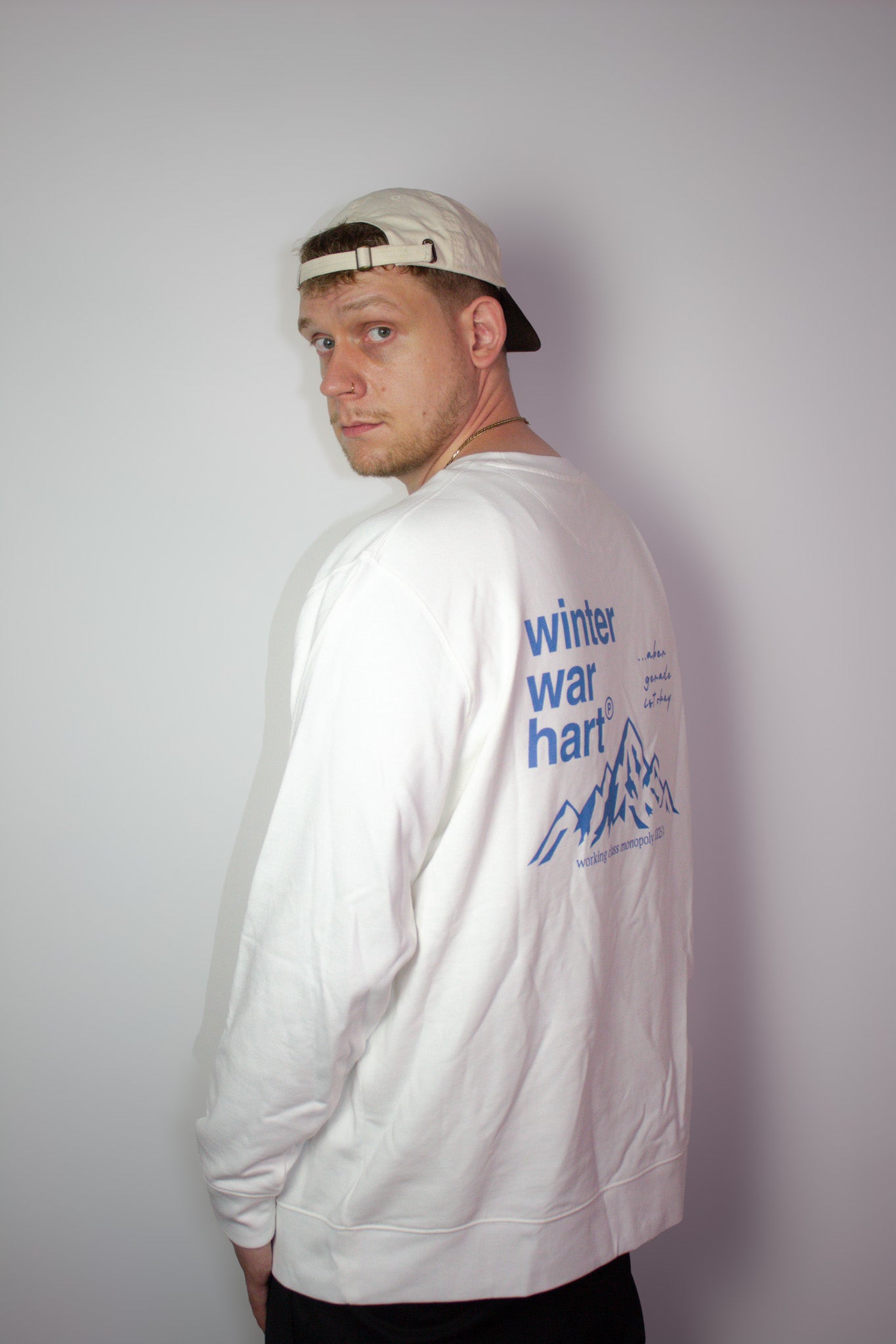 WWH SWEATER - OFF WHITE